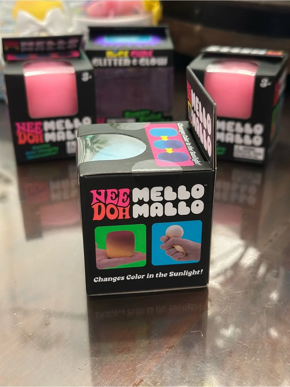 NeeDoh Mello Mallo Color-Changing Squishy Toy - Blue
